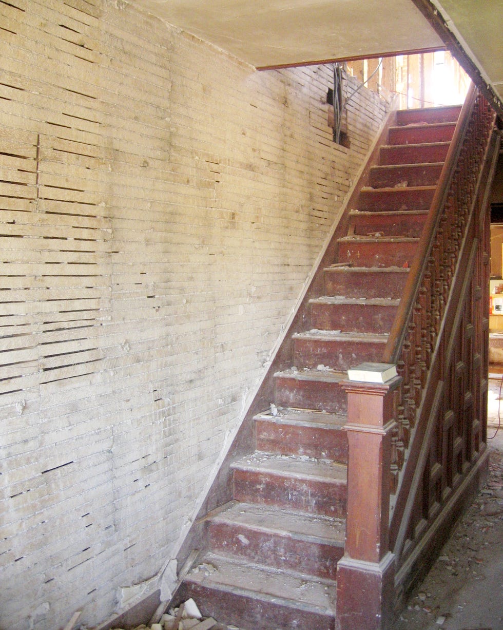 Stairs, Wall, Ceiling, Hardwood, Wood stain, Composite material, Handrail, Brick, Building material, Brickwork, stairs, wall, ceiling, hardwood, wood stain, composite material, handrail, brick, building material, brickwork,