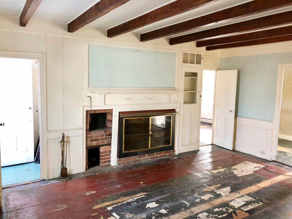 Groggy Anchor Cape Cod Cottage before photo home of steve ballerini and colin bohrer, one of the oldest cape cottages in provincetown, massachusetts cape cod cottage, cape cod style home living room