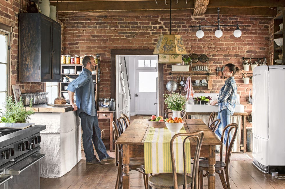 Table, Stool, Houseplant, Countertop, Restaurant, Kitchen, Door, Brick, Kitchen & dining room table, Light fixture, Table, Stool, Houseplant, Countertop, Restaurant, Kitchen, Door, Brick, Kitchen & dining room table, Light fixture,
