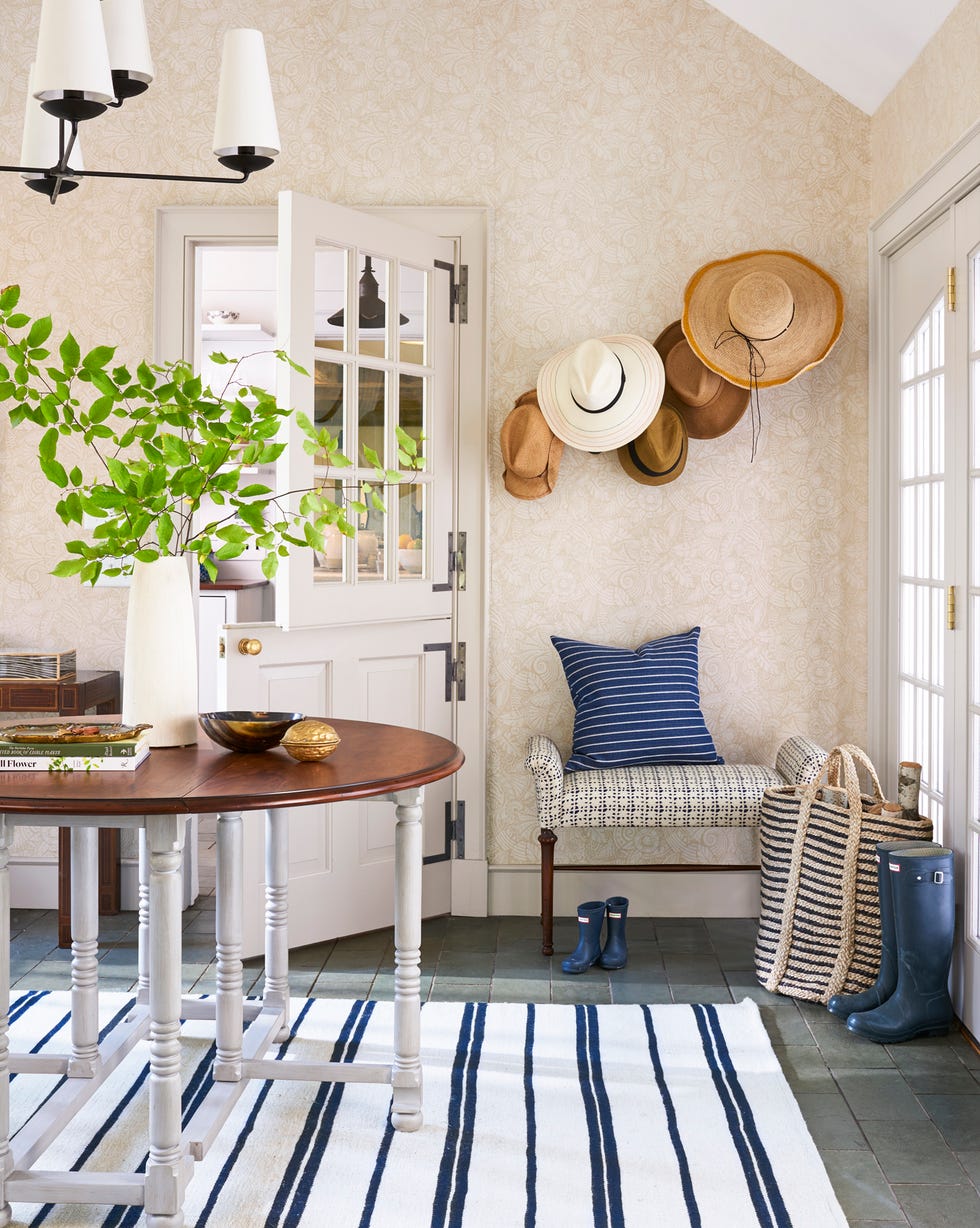 Room, Blue, Interior design, Furniture, Wall, Property, Ceiling, Floor, Table, House, room, blue, interior design, furniture, wall, property, ceiling, floor, table, house,