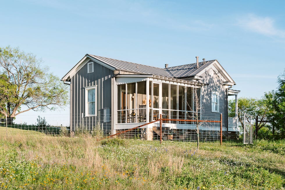 tiny Texas farmhouse screen porch tiny texas farmhouse screen porch