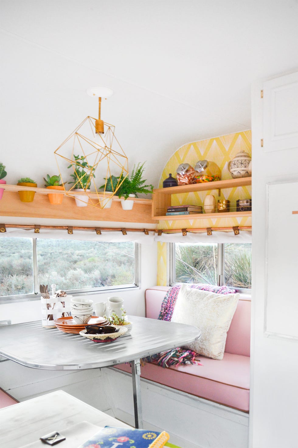 White, Room, Furniture, Interior design, Yellow, Table, Shelf, Home, Living room, House, 
