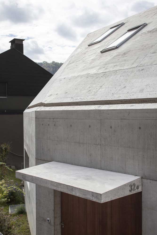 curved tin roof
curved shingles
curved polycarbonate roof
curved polycarbonate sheet
curved timber roof
