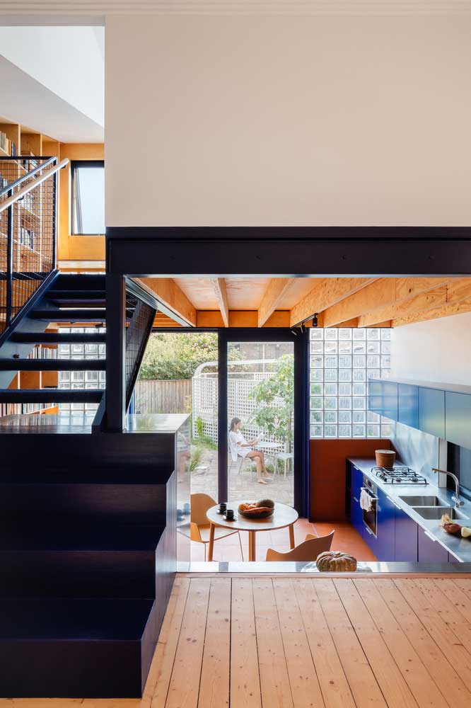 Glass Block Walls Exterior / 3 Benefits of Using