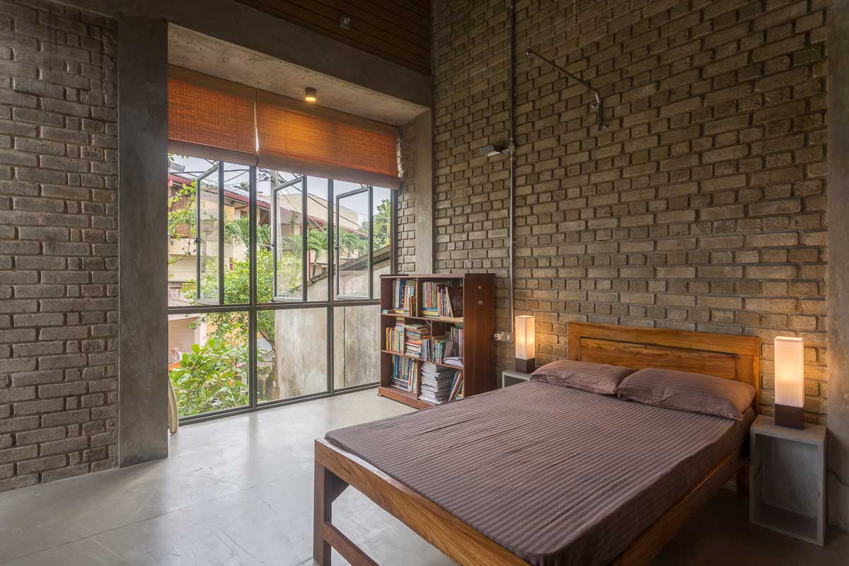Beautiful Two-Storied Monolithic Brick House
images
PHOTO
design
interior
facade
exterior
layout
plan
