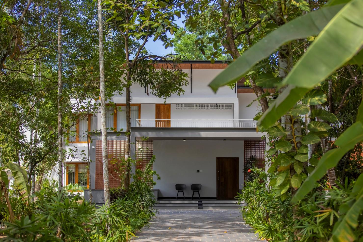 Sustainable White Home Design Ideas